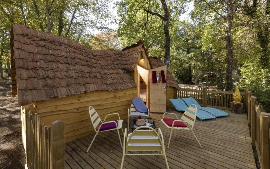 Camping Ushuaia Villages Au Bois Joli Andryes Eksteriør bilde